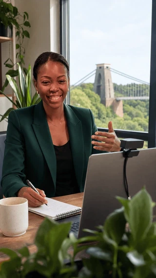 Aprenda português em Bristol | Aulas online particulares e em grupo - aulas de português brasileiro com Barbara Sharon